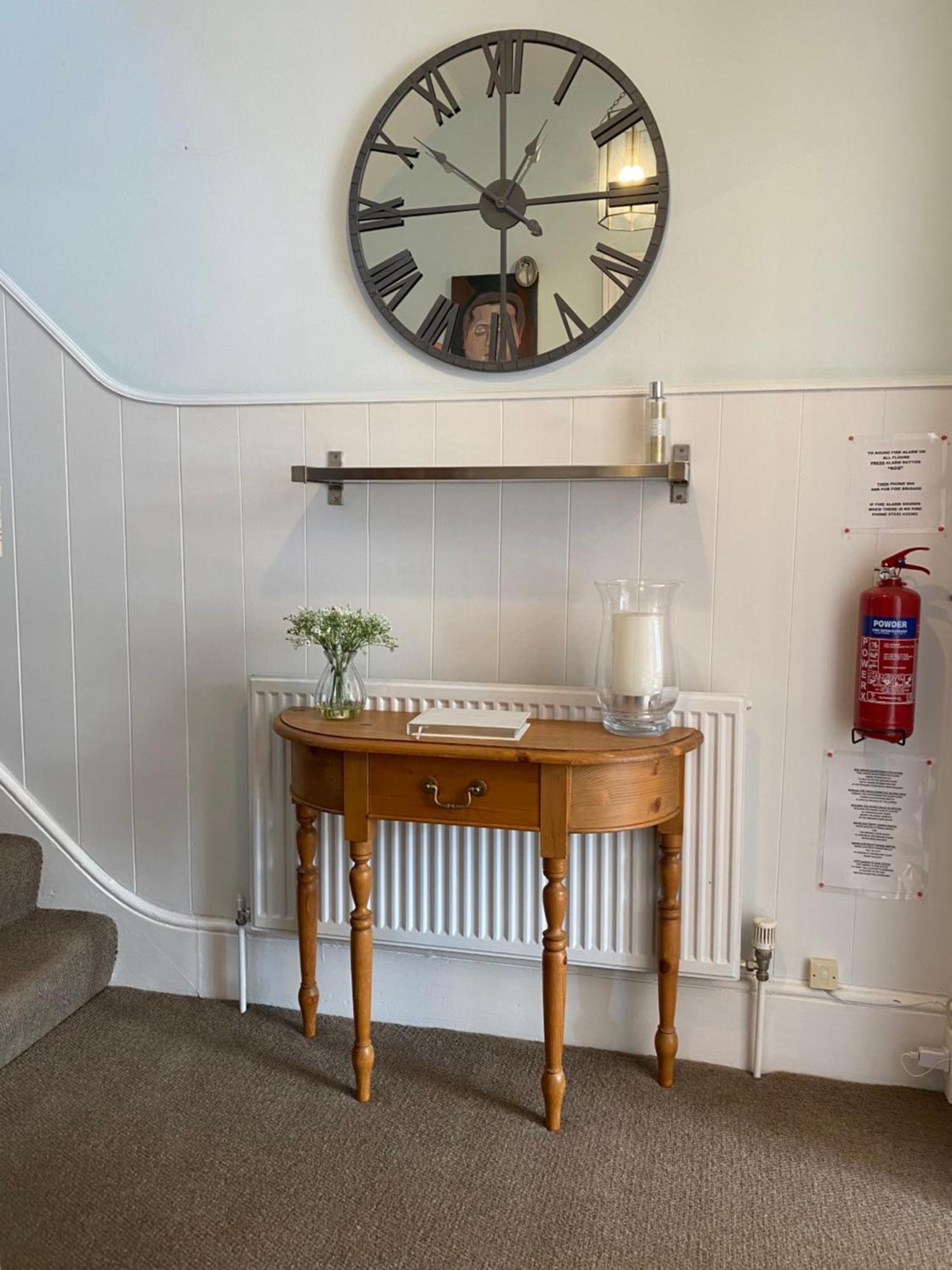 Deluxe Three Bed Bnb In Henley-On-Thames Near Station River & Town Centre エクステリア 写真